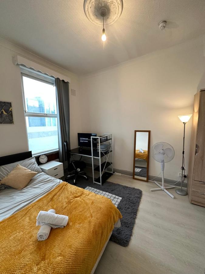 Superb Modern Flat In Kings Cross Apartment ลอนดอน ภายนอก รูปภาพ